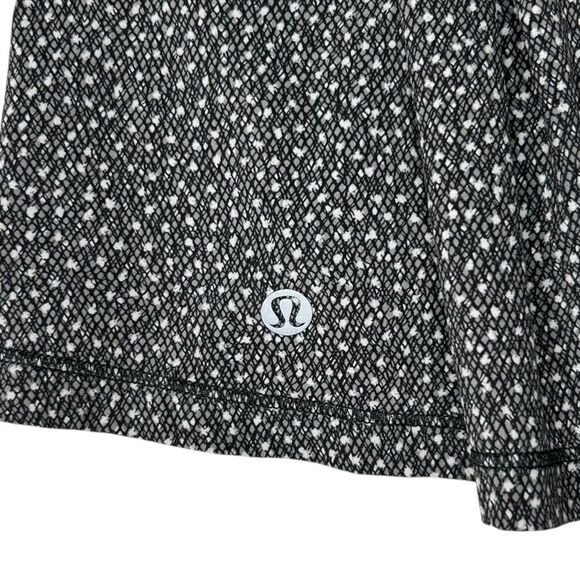 Lululemon Circuit Breaker Skirt (Regular) 13" Frozen Fizz White Black Skort 4 - Picture 2 of 6